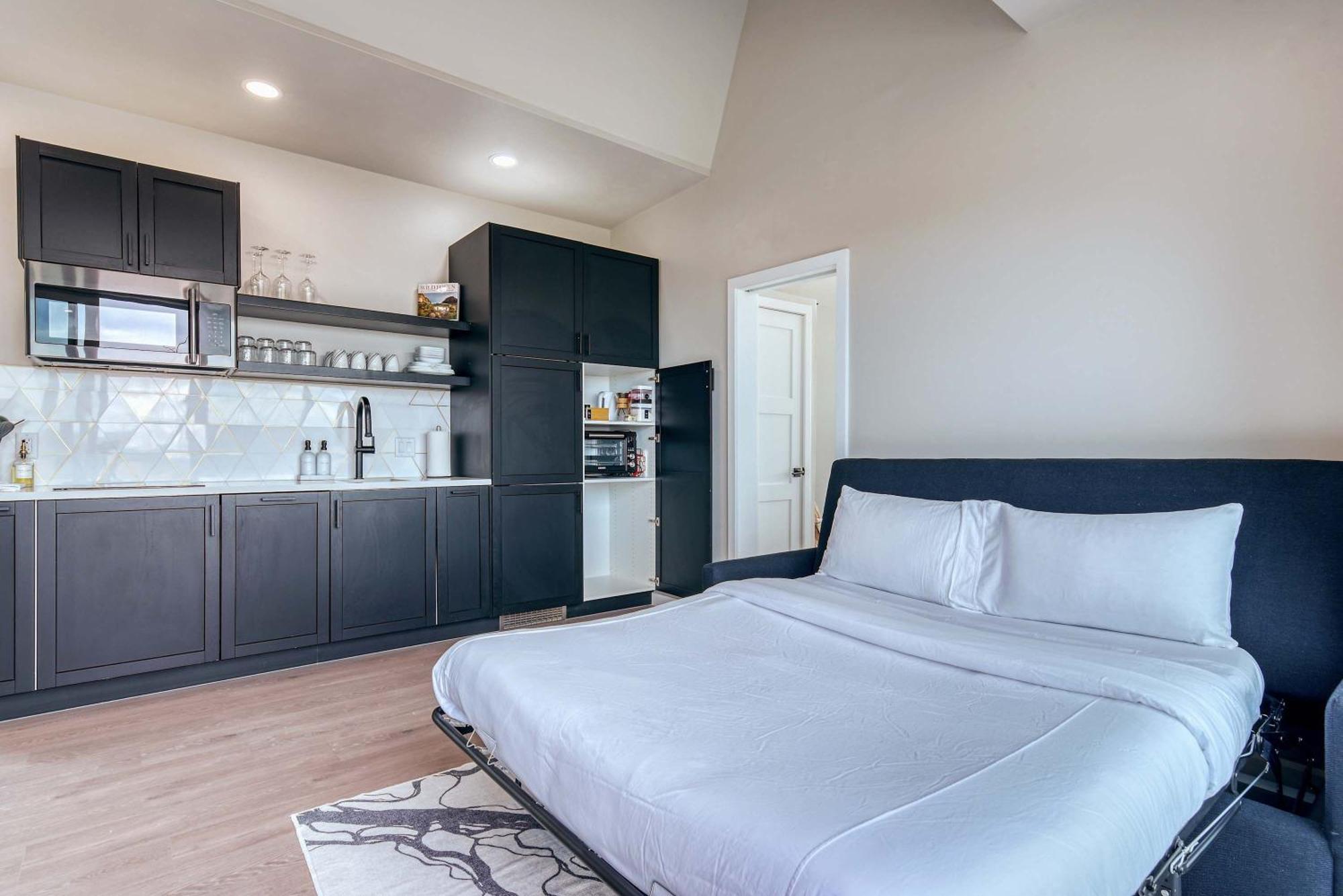 Stardust Big Bend Luxury A-frame #6 With A Great View Holiday home Terlingua